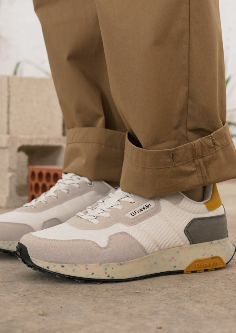 Video laden: Active Nylon Basic White