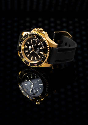 Scuba Diving Black Gold Black