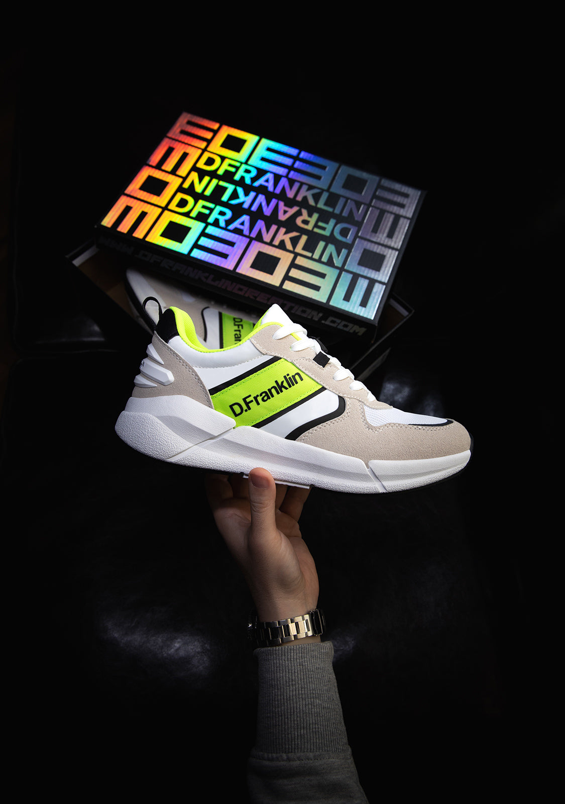 Walker White / Neon Lemon